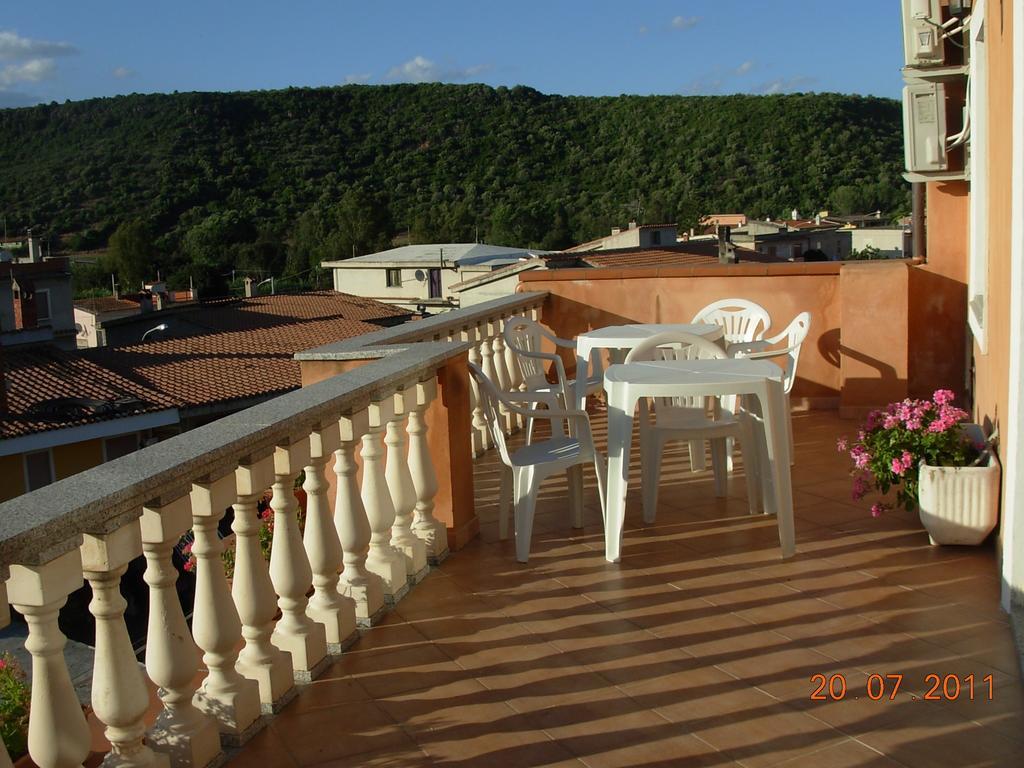 B&B Sotto Le Stelle Vacanze Барі-Сардо Номер фото